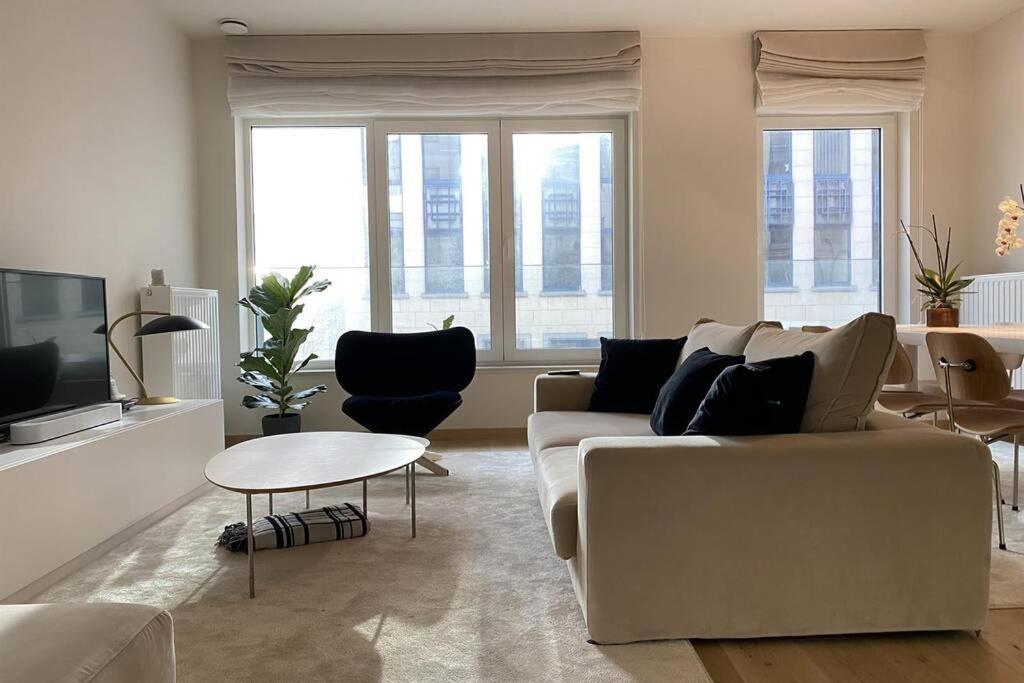 Bright Luxury Apartment Heart Of בריסל מראה חיצוני תמונה