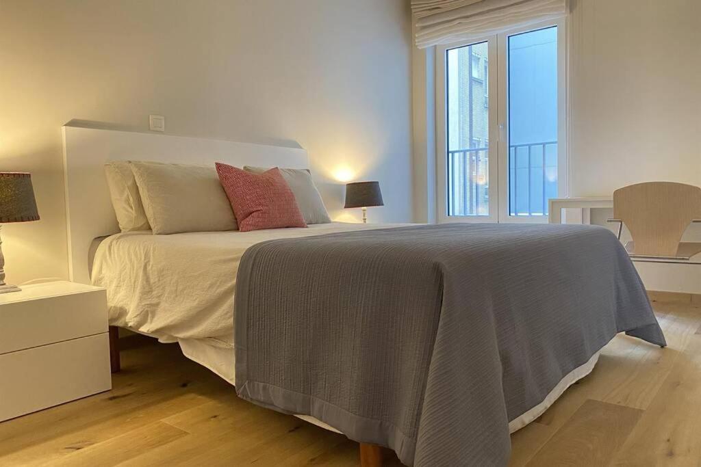 Bright Luxury Apartment Heart Of בריסל מראה חיצוני תמונה